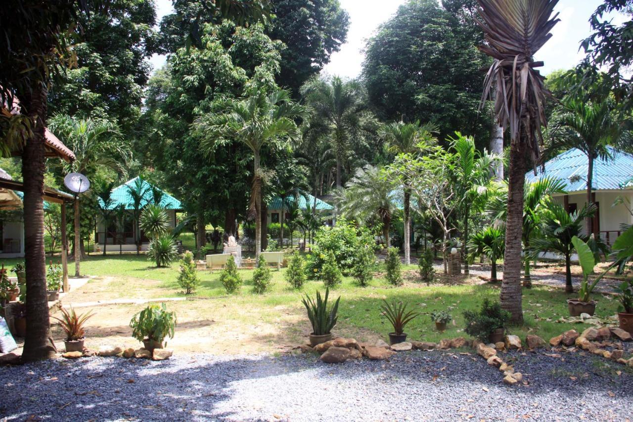 Tropical Paradise Leelawadee Resort Csang-sziget Kültér fotó